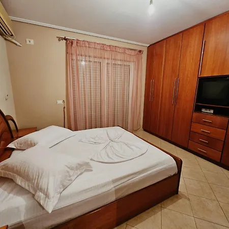 Novi Apartament Apartment Sarandë
